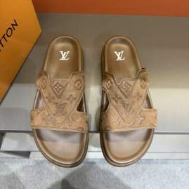 Picture of Louis Vuitton Slippers _SKULVsz38-45mnq0261644